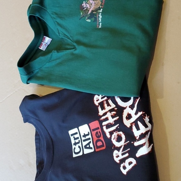 hanes & softee Other - Two SS Tee shirt bundle XL